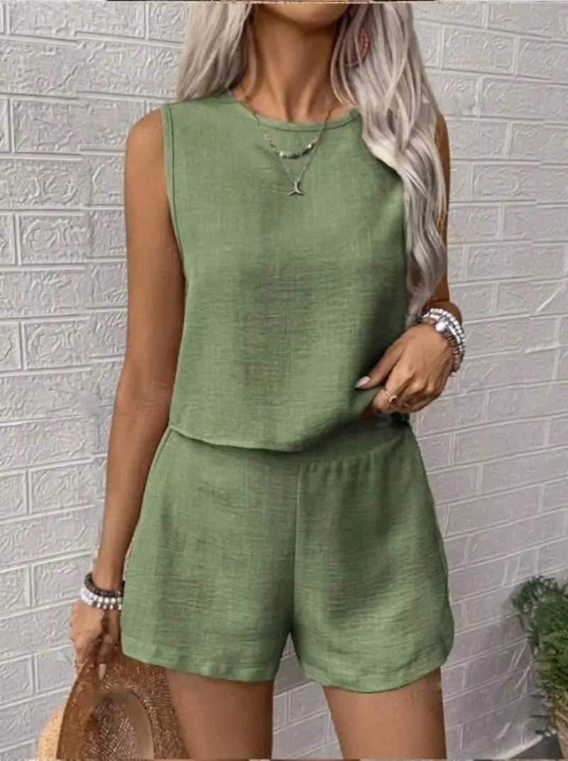 Womens sleeveless vest shorts set casual solid O-neck crop top with shorts two-piece set Ele loose summer womens clothingXJ250414