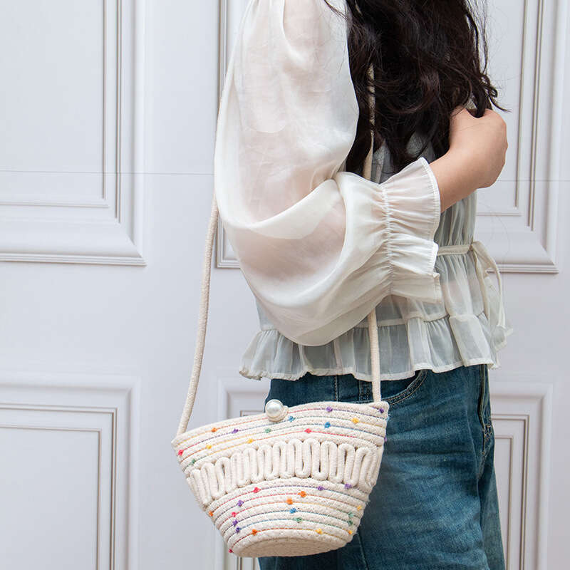 Handmade Beach Bag Pearl Cotton Thread Women's 2025 New Pearl Grass Woven Beach Vacation Shoulder Bag, Crossbody Small Bag Kq2