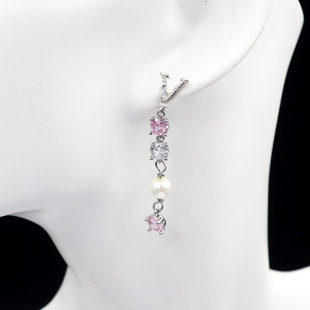 Luxurious White Pearl & Rose Gold Studded Fashion Earrings for Ladies - High-End Design