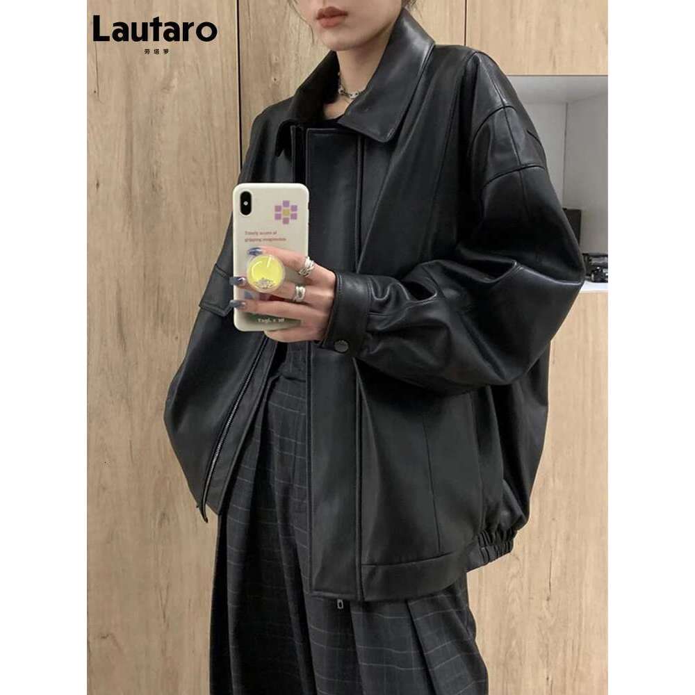 Designer Clothes Lautaro Spring Autumn Cool Retro Casual Oversized Black Waterproof Soft Faux Leather Jackets For Women Zipper Elastic Waist 2022