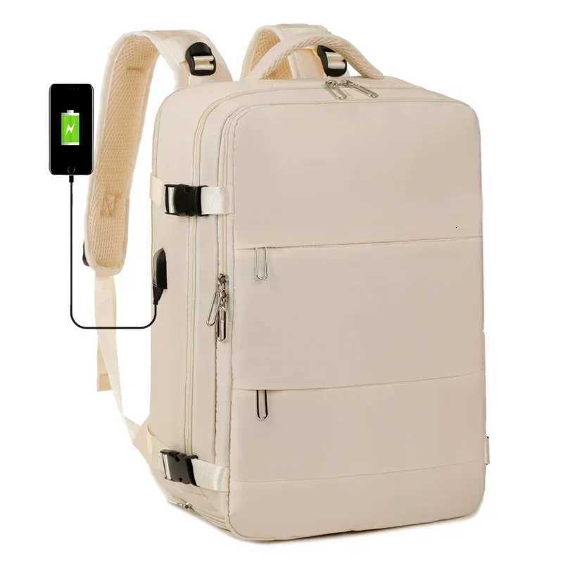Expansion Large Capacity Travel Backpack 2025 New Nylon Fabric Waterproof Backpack Multifunctional Commuting Computer BagW251113