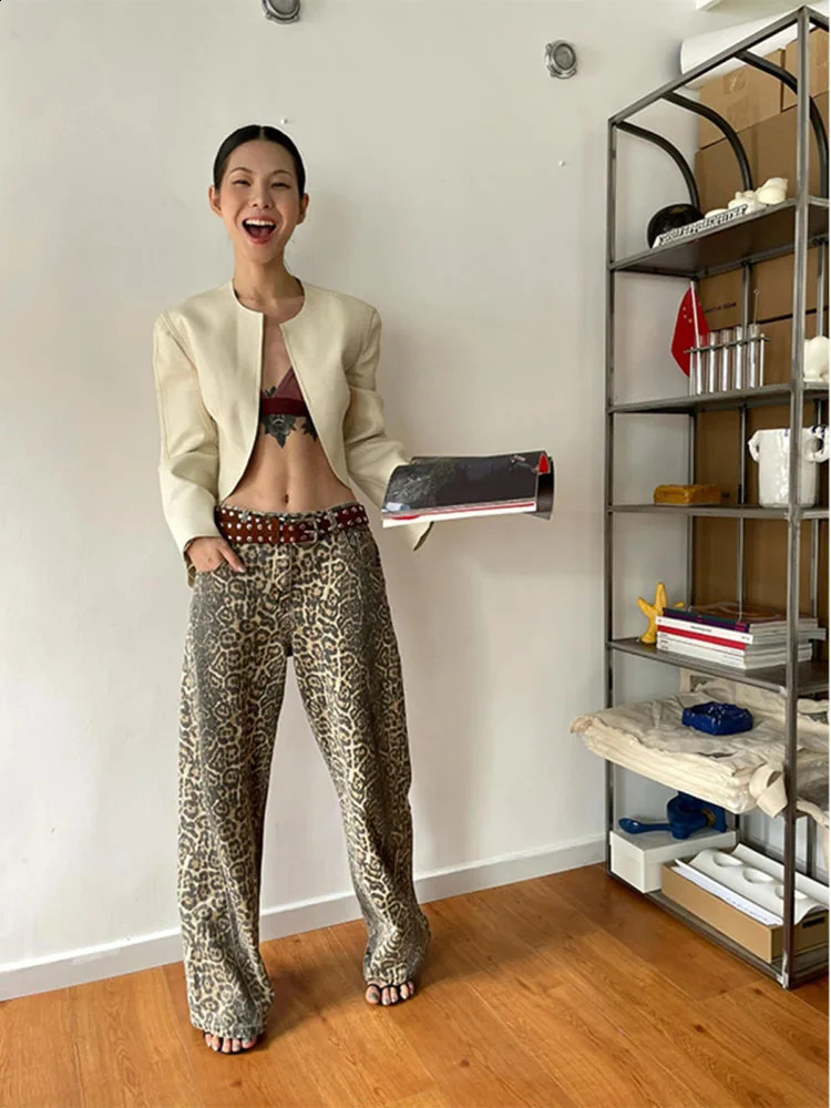WCFCX STUDIO Leopard Print Womens Y2K Retro Street Loose American Laundry Casual Girls High Waist Straight Jeans 250410
