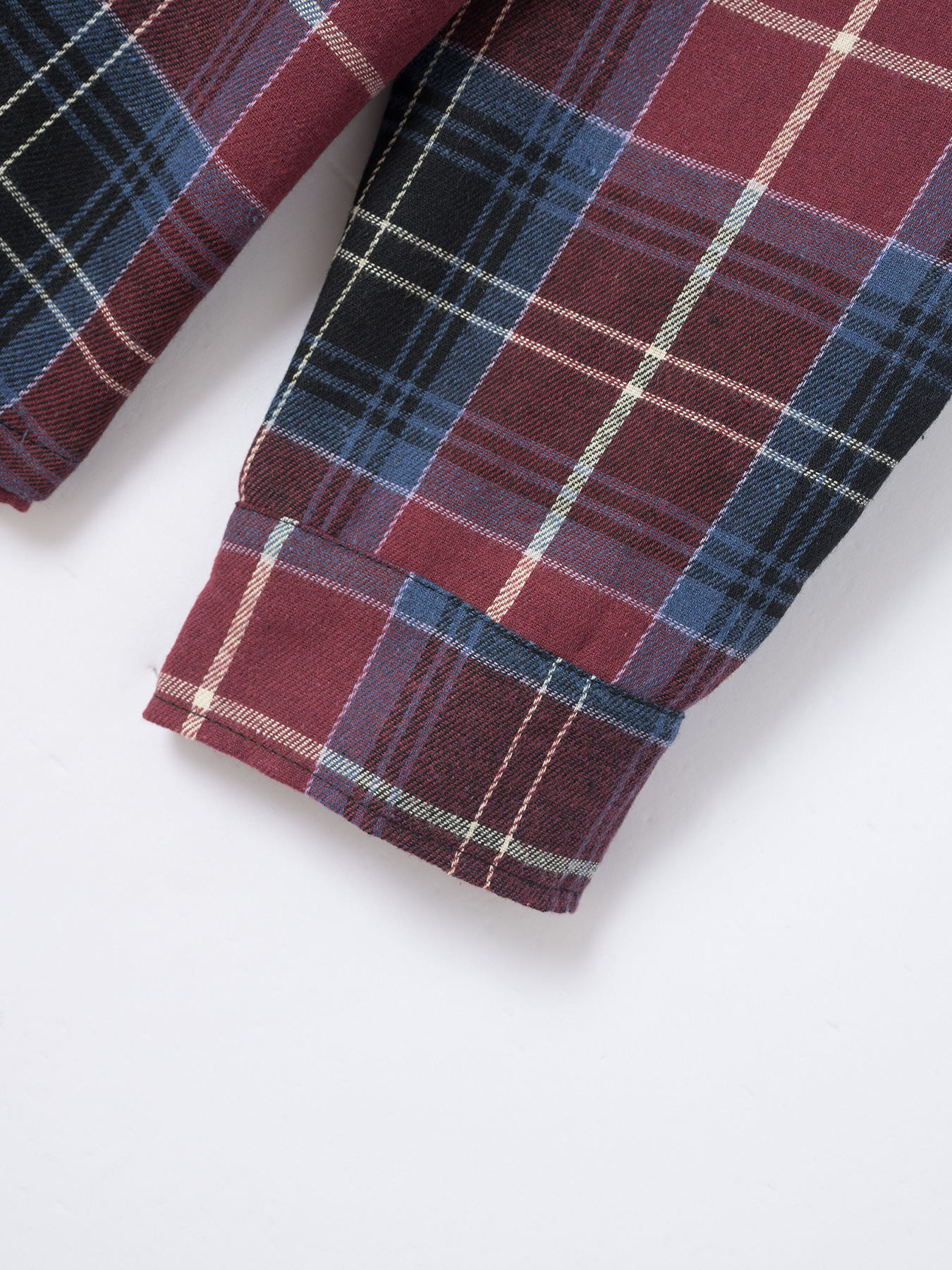 2025 new fashionable men's brushed thin plaid long sleeved light mature casual shirt