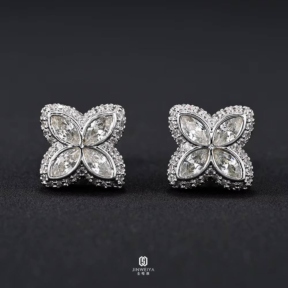 Best Price 925 Sterling Silver Mens Hip Hop Iced Moissanite Earrings 15MM Four Leaf Clover Stud Pear Earrings High Moissanite
