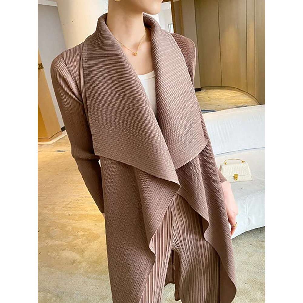 LANMREM Pleated Long Trench Thin Temperament Solid Color Big Lapel Open Female Fashion Coat 2023 New Autumn 2C785