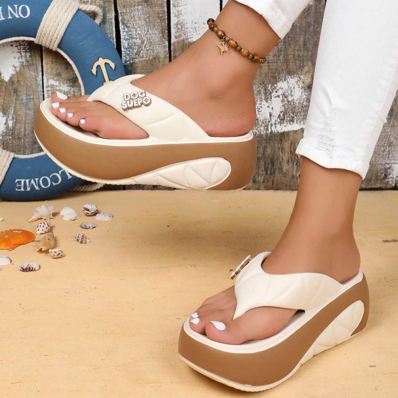 Womens Summer Thick Bottom Sliding Block Beach Vacation Leisure Outdoor Platform Flip Soft Comfortable Fashion 2025 New Simple Shoes W250414