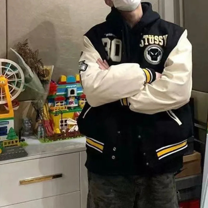 Fashion Letter Pattern Flocking Embroidery Casual Jacket Women Y2K College Hip Hop Couple Sport Baseball Uniform Top 251104