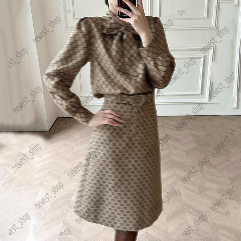 Designer womens two Piece Dress luxury long sleeve shirts and letter print skirts suit women breathable sportsuits patchwork skirt