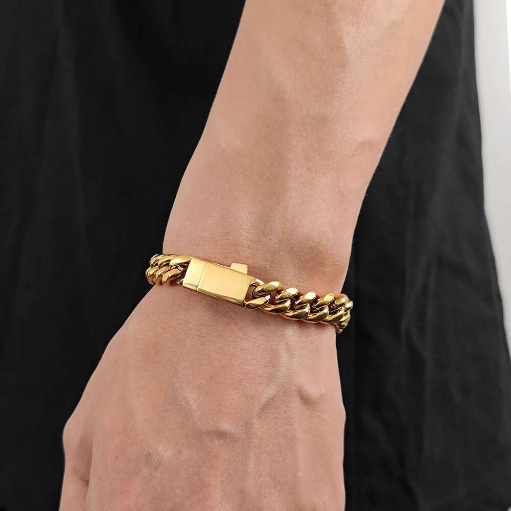 ESKEEM Drop Shipping Hip Hop Rock Jewelry Cuban Bracelet Free Custom Name Miami Cuban Link Stainless Steel Bracelet For Men
