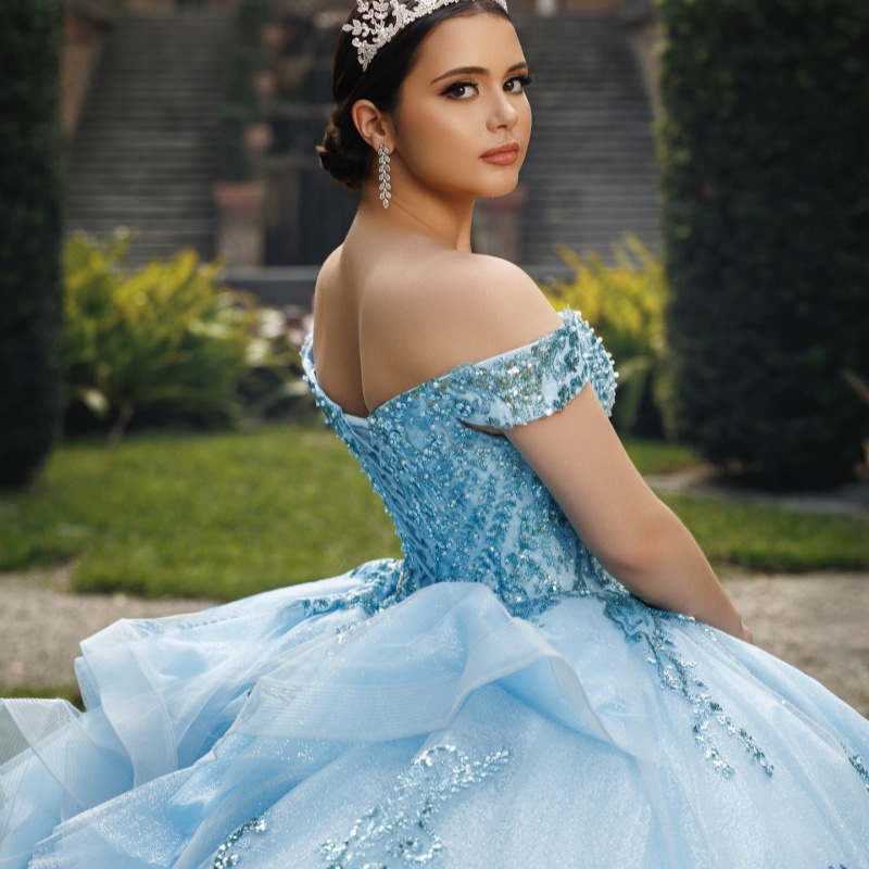 Sky Blue Shiny Princess Quinceanera Dresses Off Shoulder Sequin Applique Lace Beading Tull Sweet 16 Dress Ball Gown Vestidos 15 De Anos
