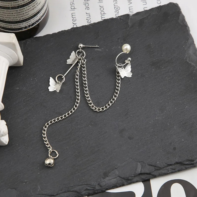 Fashion Hip Hop Chain Tassel Star Moon Pendant Clip on Earrings No Piercing Earrings for Men Women Punk Rock Party Accessories 250411