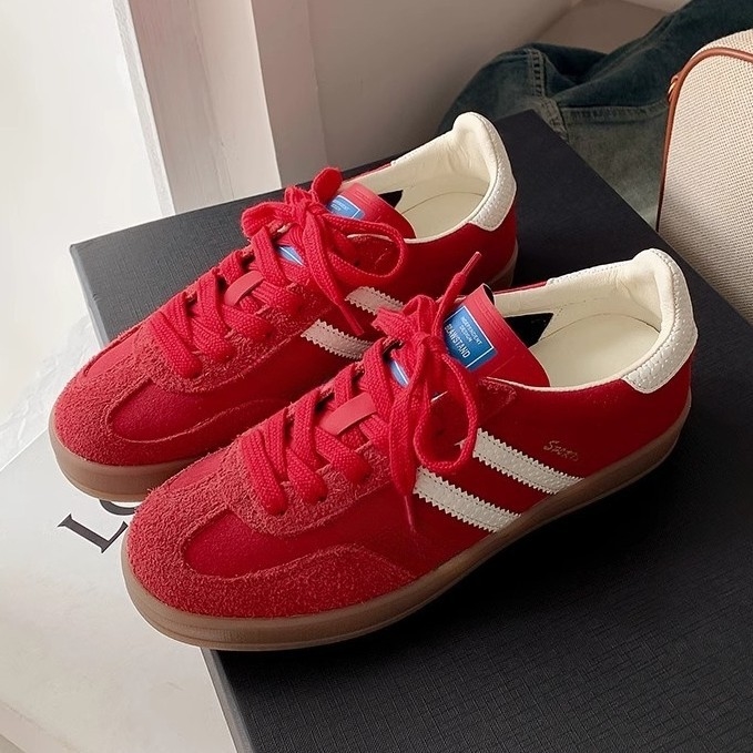 Leather vintage red German training shoes Women's fashion lace-up flat casual skates sports Gump shoes Red 35-40 free shipping