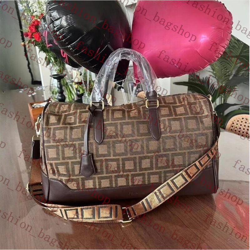 Designer Duffle Bag Nylon Leather duffel bag Classic Men Women Hand Luggage Travel Bags Extra Large CrossBody Totes Outdoor Sport Packs Men Women handbags 55CM