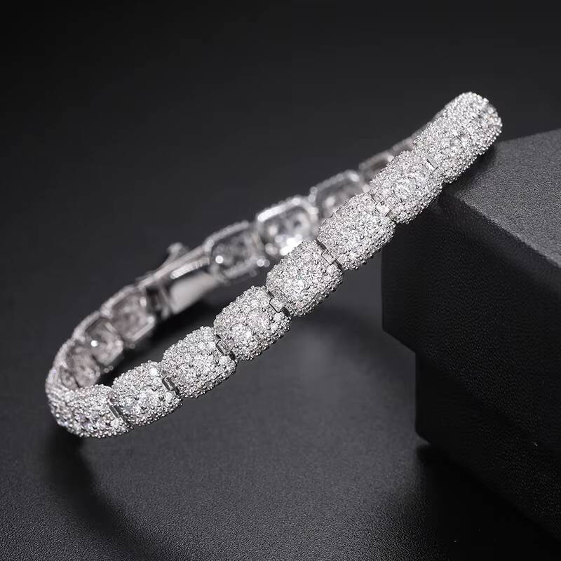 New Arrival Handmade Claw Set Round Brilliant Cut Vvs D Moissanite Rapper Luxury Glamour 925 Sterling Silver Bracelet