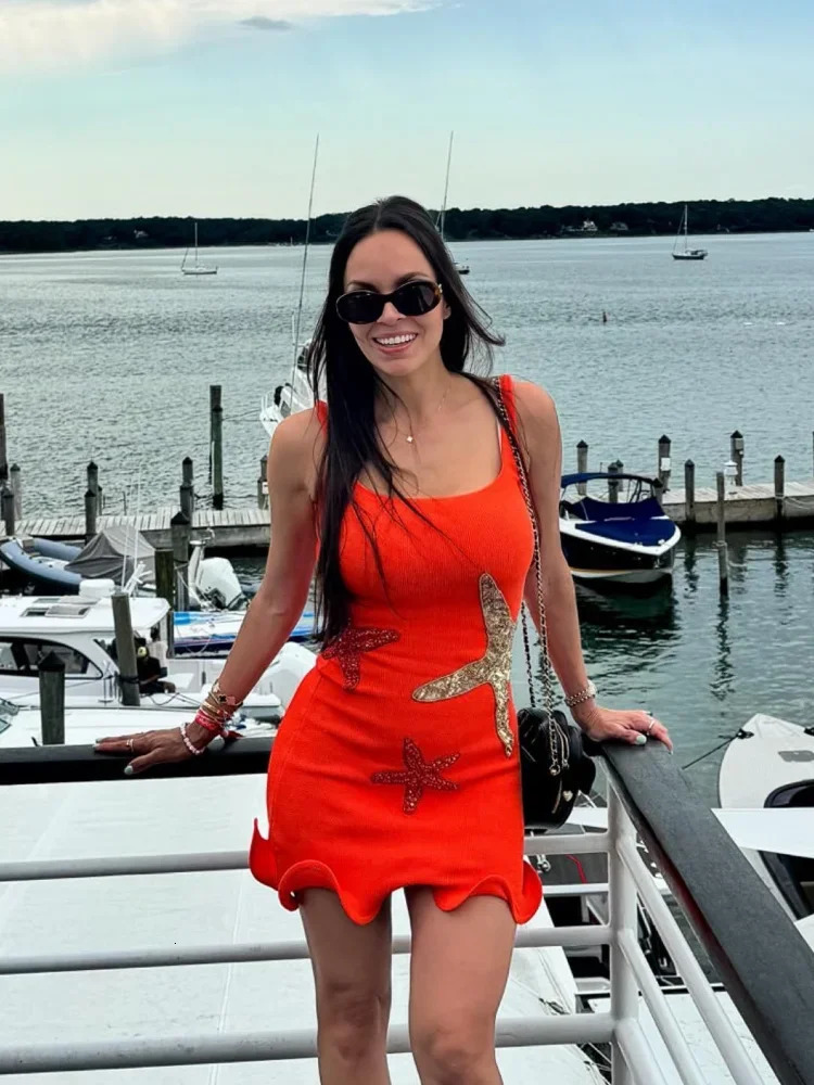 Elegant sequin star pleated hem knitted mini dress for women sleeveless high waisted ultrathin robe 2025 womens street beach 250414