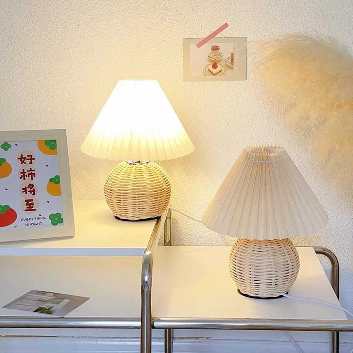 LED Fabric Pleated Lampshade Light Retro Rattan Strip USB PLUG Bedroom Bedside Lamp Desk Lamp Indoor Home Decoration Lighting M251114