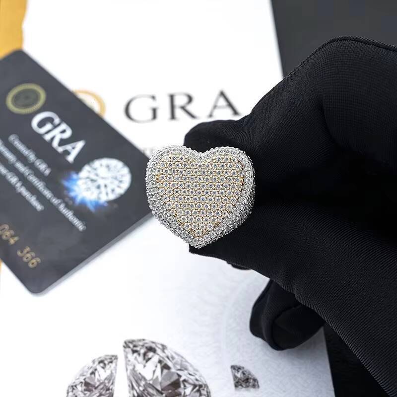 Hiphop 925 Sterling Silver Moissanite Heart ring Iced Out D Color VVS1 Moissanite Party Ring for Women