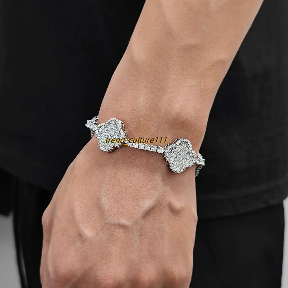 Hip hop spring buckle four leaf clover Moissanite tennis bracelet, high-end and versatile accessory for men's bracelet
