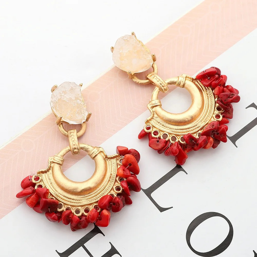in Fashionable Charm Metal jewellery earrings women Exquisite Fan shaped Natural Stone Resin womens earring jewelry 250411