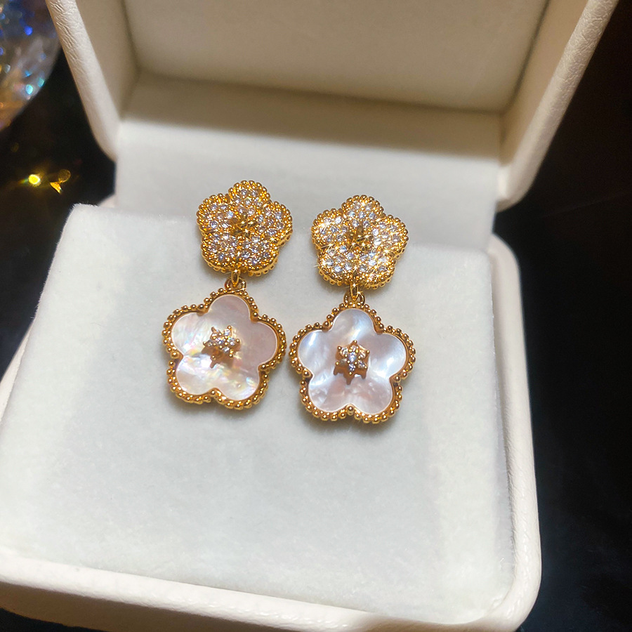 18K Real Gold Plated Silver Needle Zircon Five-Petal Flower Palace Style Light Luxury High-End Feel Earrings for Women - view 5