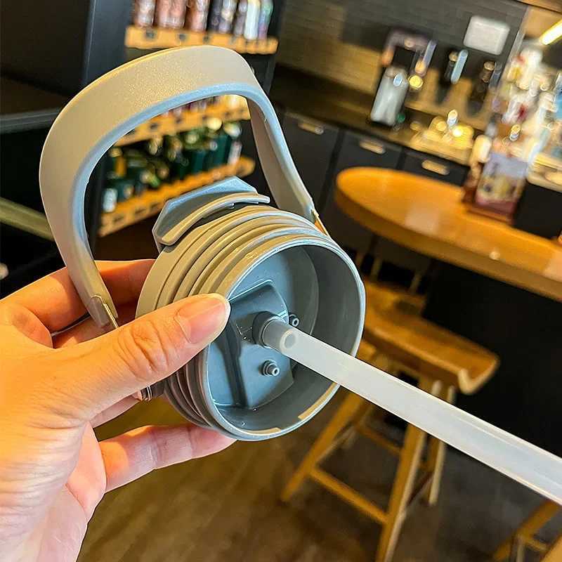 30oz Stainless Steel Straw Insulated Ice Cup Large Capacity Vacuum Flask Car Thermal Mug Tumbler Portable Insulated Coffee Cup C251114