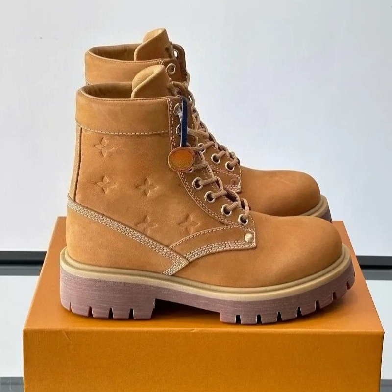 TOP tims boot Designer Boots Men boots Waterproof Ankle Classic Martin Casual Shoe Cowboy Hiking Motorcycle Boots Martin Casual these boots are made for walking