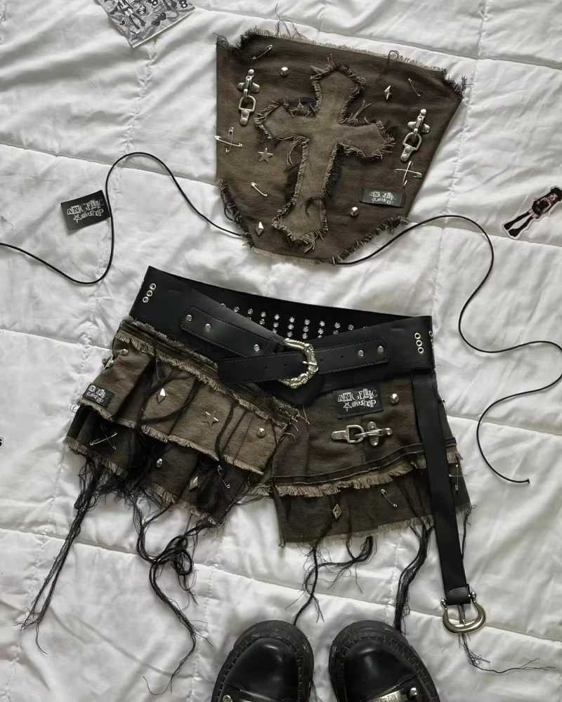 American fashion trend clown sexy womens street Y2K new hip-hop casual rock denim shorts Harajuku ultra-thin weight loss shortsXJ250414