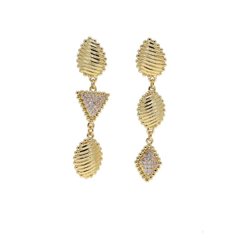 Ocean Shells Pendant Dangle Earrings Micro Pave Bling Cz Trending Korean Women Girls Gold Color Piercing Aretes De Mujer Jewelry 250411