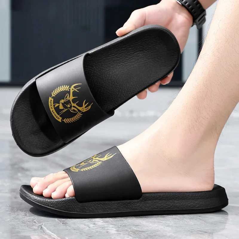 Mens Large Size 45 46 47 Pedestrian Slide Apartment Comfortable Youth Fashion Beach Water Sandals Seaside Leisure Pedestrian Slide W250414