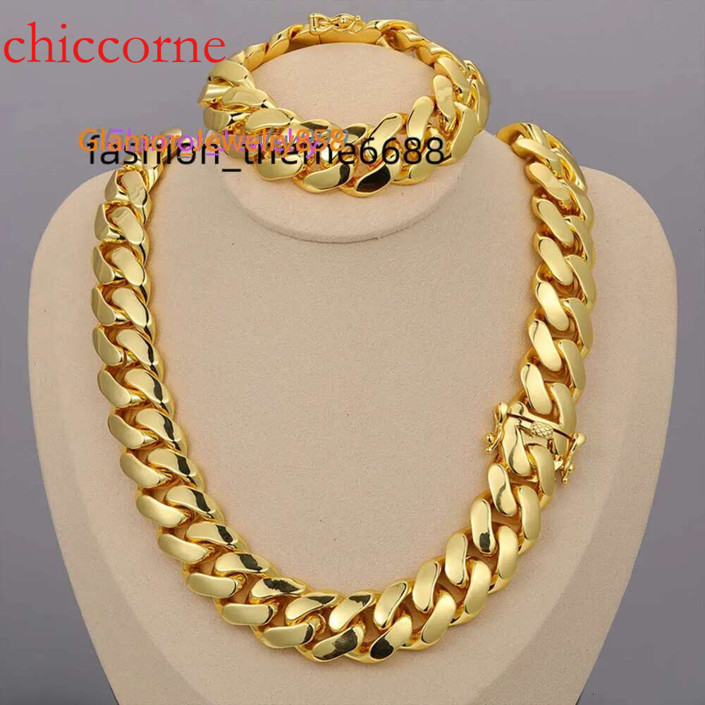 cadena cubana Wholesale Hip Hop Jewelry 14K Real Gold Plated Heavy Solid Miami Cuban k Chain Necklace For Men18-karat gold-plated necklace