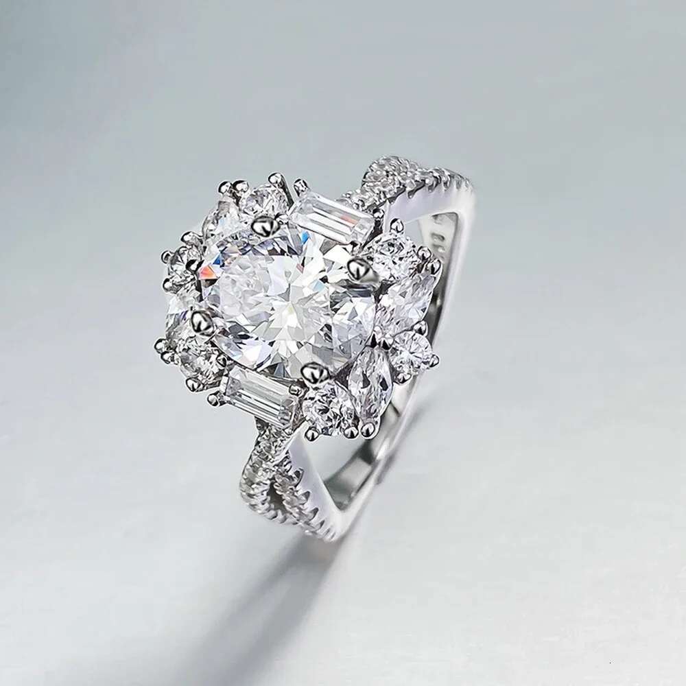 2 Carat D Color Oval Cut Moissanite Diamond Rings with Gra 925 Sterling Silver Engagement Rings Promise Wedding Ring for Women