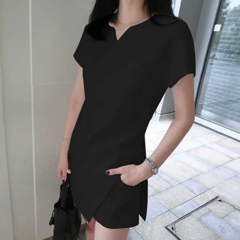 Womens fashionable white and black split style shirt and shorts summer casual womens office work clothes two-piece setXJ250414