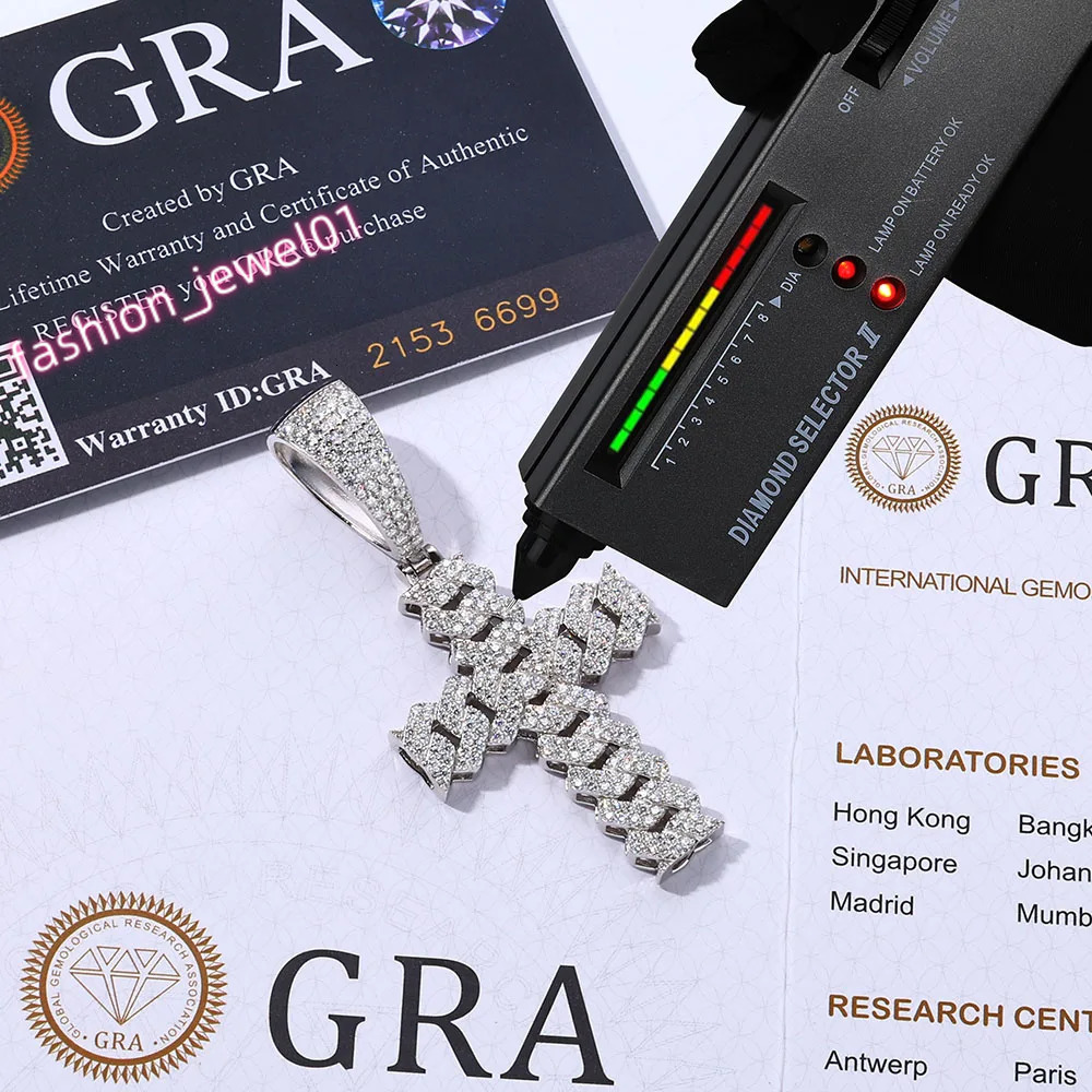 Fine S925 Sterling Silver Paved Diamond 2 Rows Cross Pendant Hip Hop VVS D Moissanite Diamond Pendant Necklace for Unisex