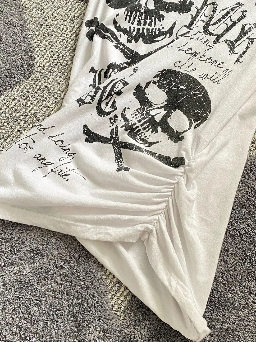 Punk Vintage Skeleton T Shirt Women Clothes Streetwear Gothic Grunge White Tees Sexy Summer Emo Aesthetic Short Sleeve Y2k Top 250411