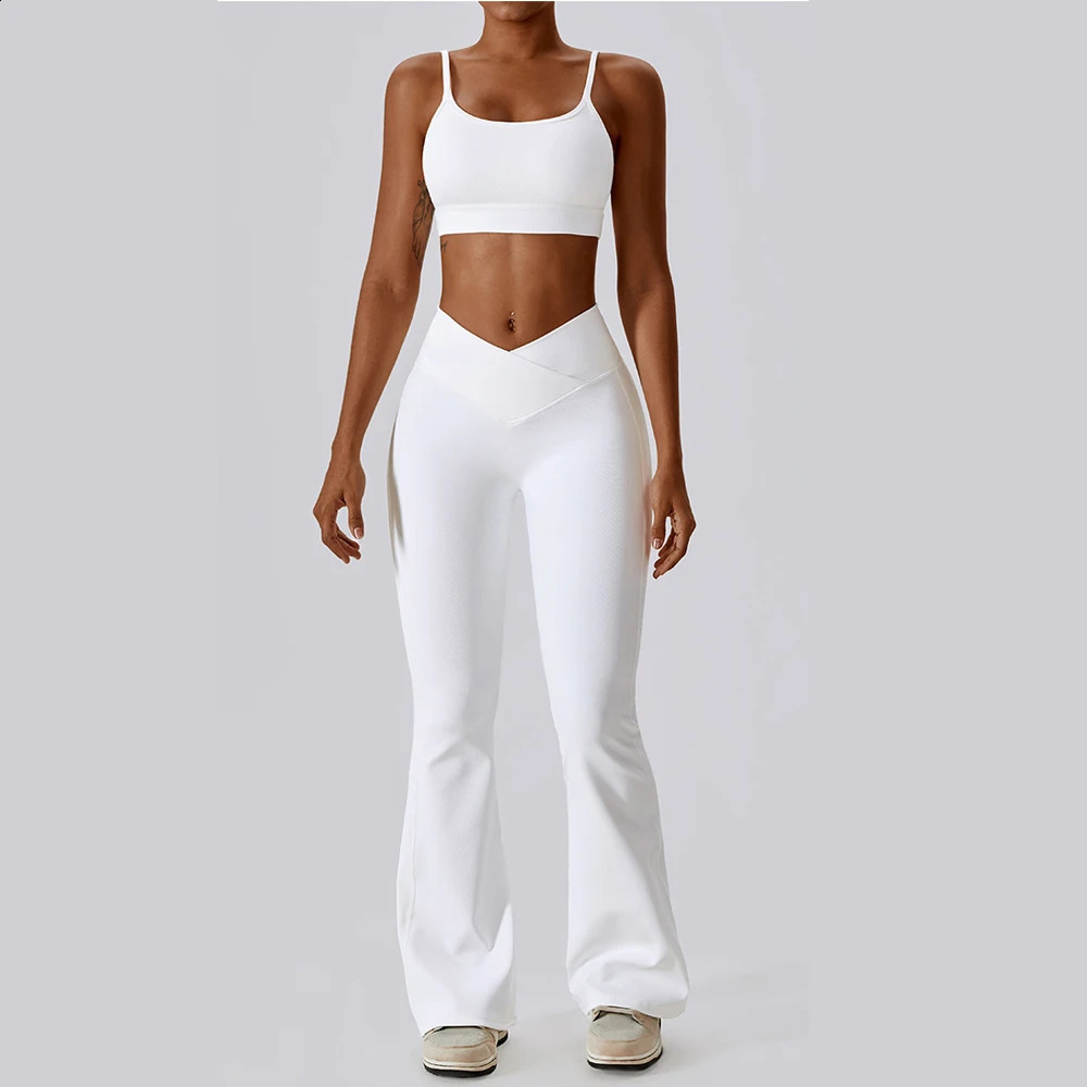 Women Soft Compression Elastic V Cut Ribbed Dance Flare Pants and Bra Set New Solid Color Gym Fitness Yoga Set 250414