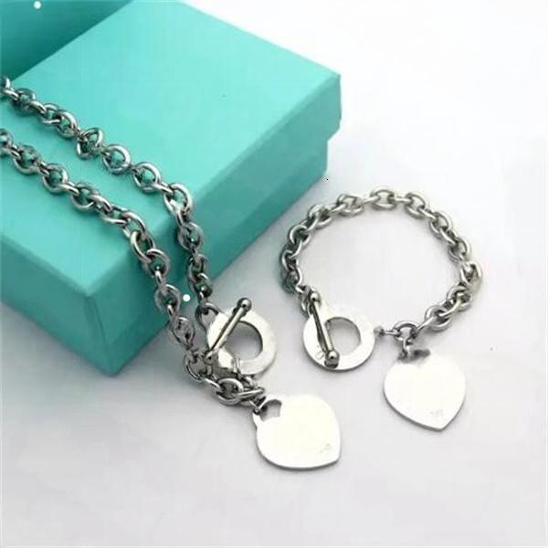 2025 new Blue Pendant Necklace, Designer Heart Bracelet for Women, Exquisite Craft, Sterling Sier Chain Free shipping