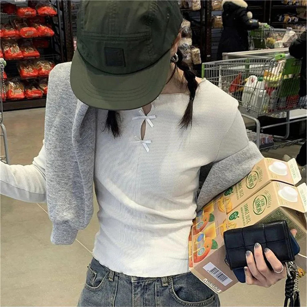 Bow Hollowed Out Sweet T-shirt Summer Slimming Long Sleeved T-shirt Women Blouses Korean Spicy Girl Bottoms Y2k Korean Tops 250411
