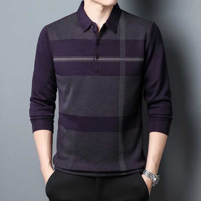 2023 autumn new mens long sleeved T-shirt loose casual mens striped lapel polo shirt bottom mens shirt W250414