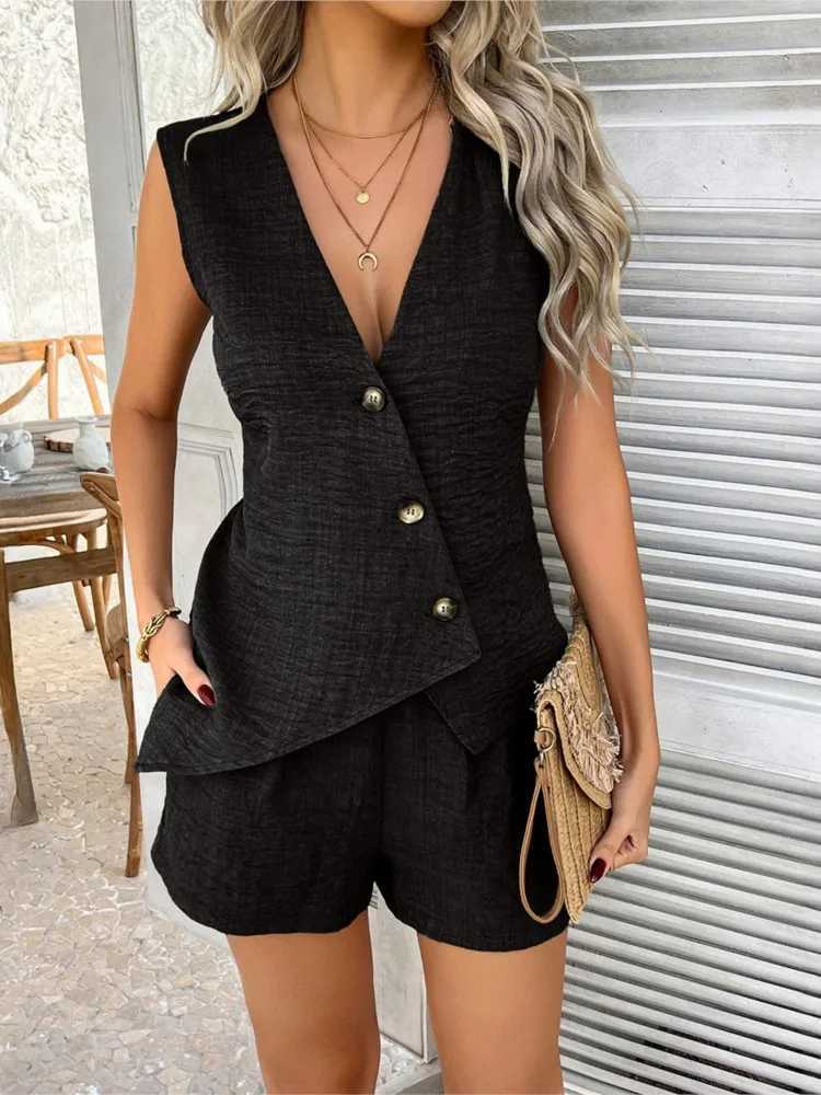 Spring and summer casual solid color vacation button open vest shorts set womens new fashion Ele casual 2-piece setXJ250414