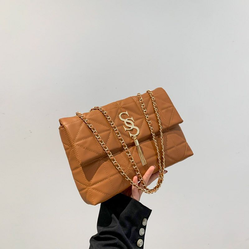 Women's Bags Versatile Commuting Textured Tassel Decorated Ladies Simple Solid Color Chain Messenger Bag For Women