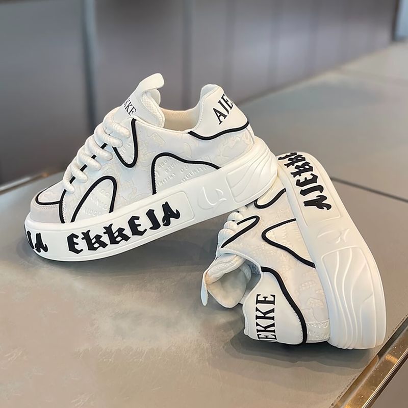 Free shipping designer casual shoe men black yellow white comfortable breathable height increase wear-resisting outdoor sport shoe new