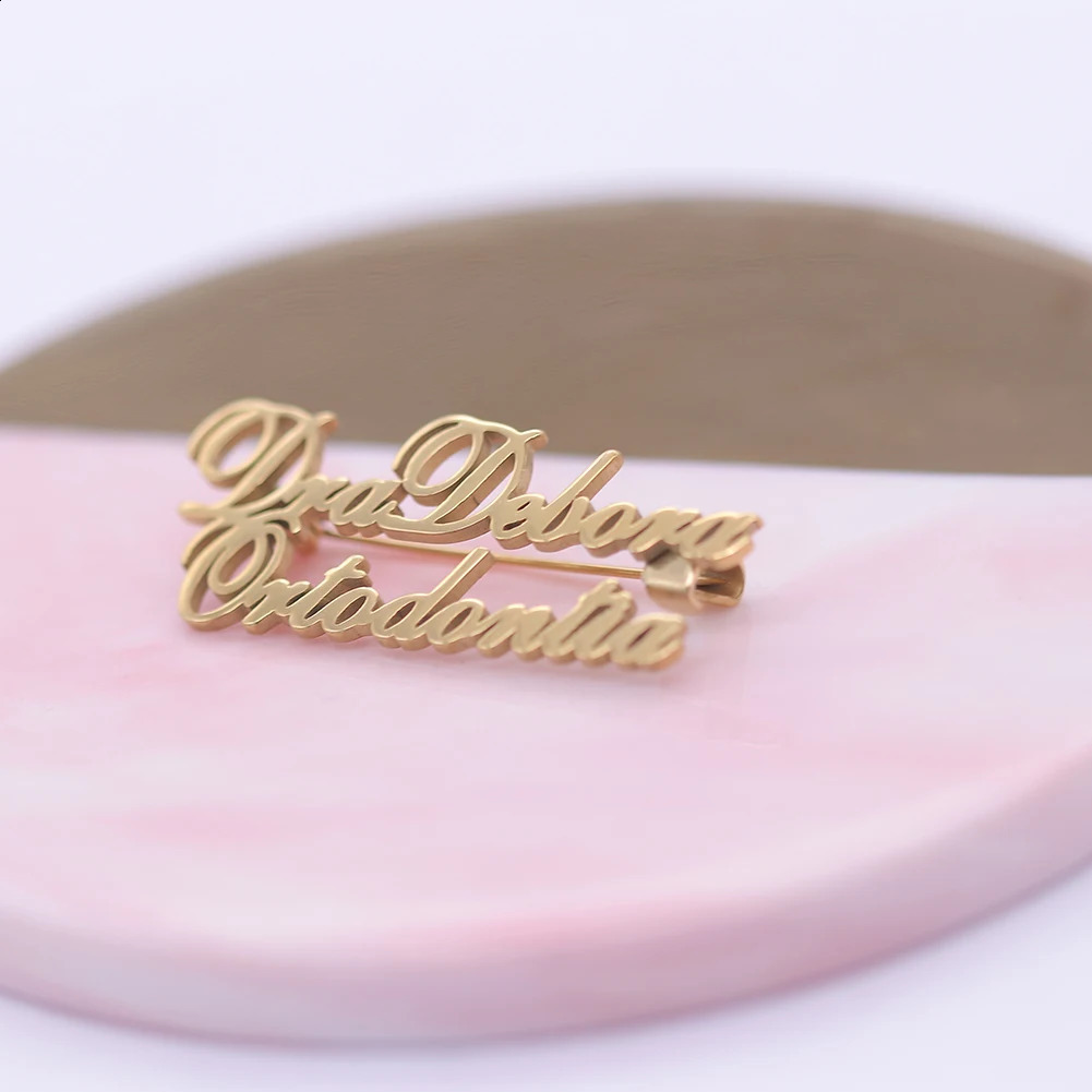 YHUISO Personalized Customization Double Name Stainless Steel Brooch Customization Gold Name Badge Product 250409