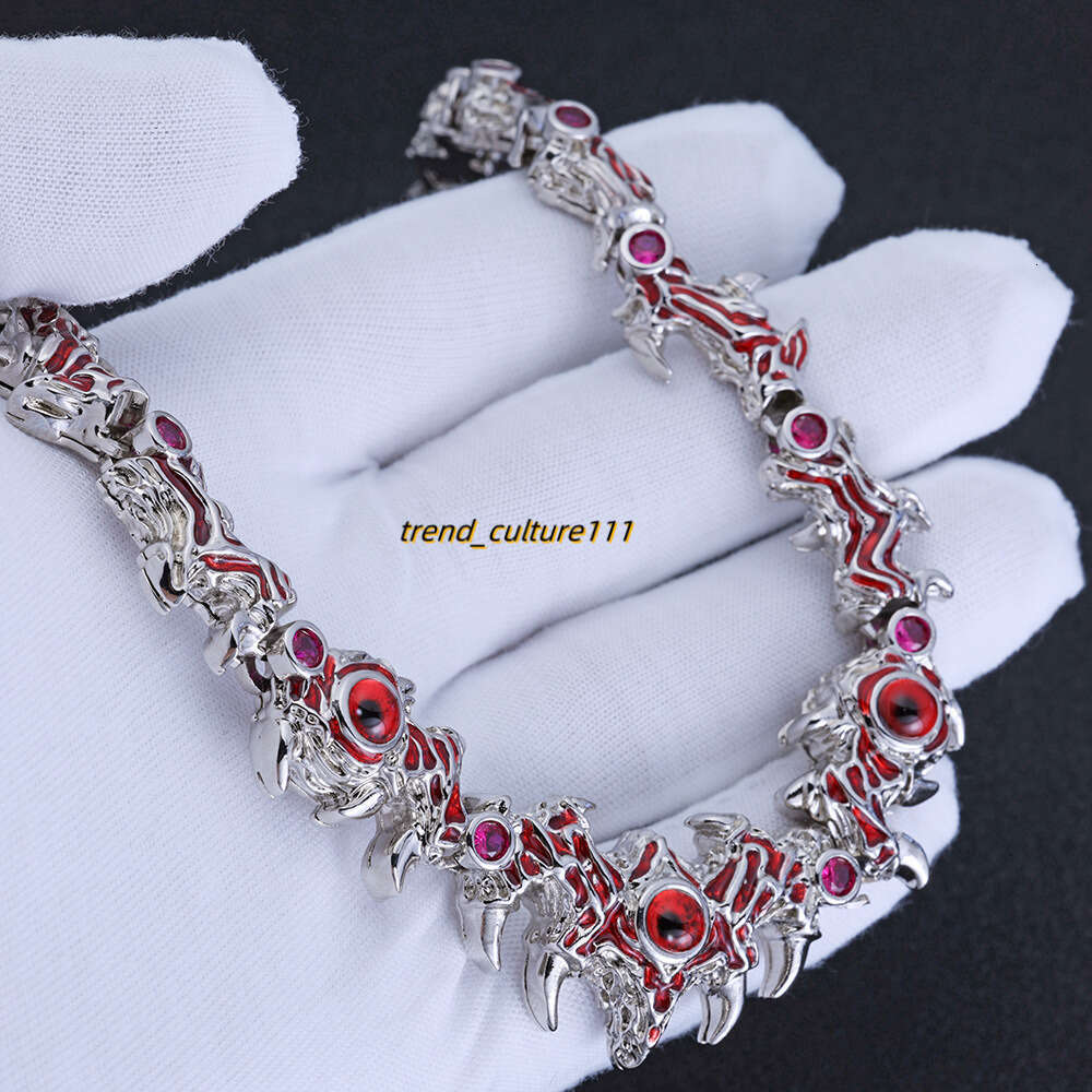 Hip hop exaggerated spikes parasitic red demon eyes thorns men's necklace fashion trend accessories