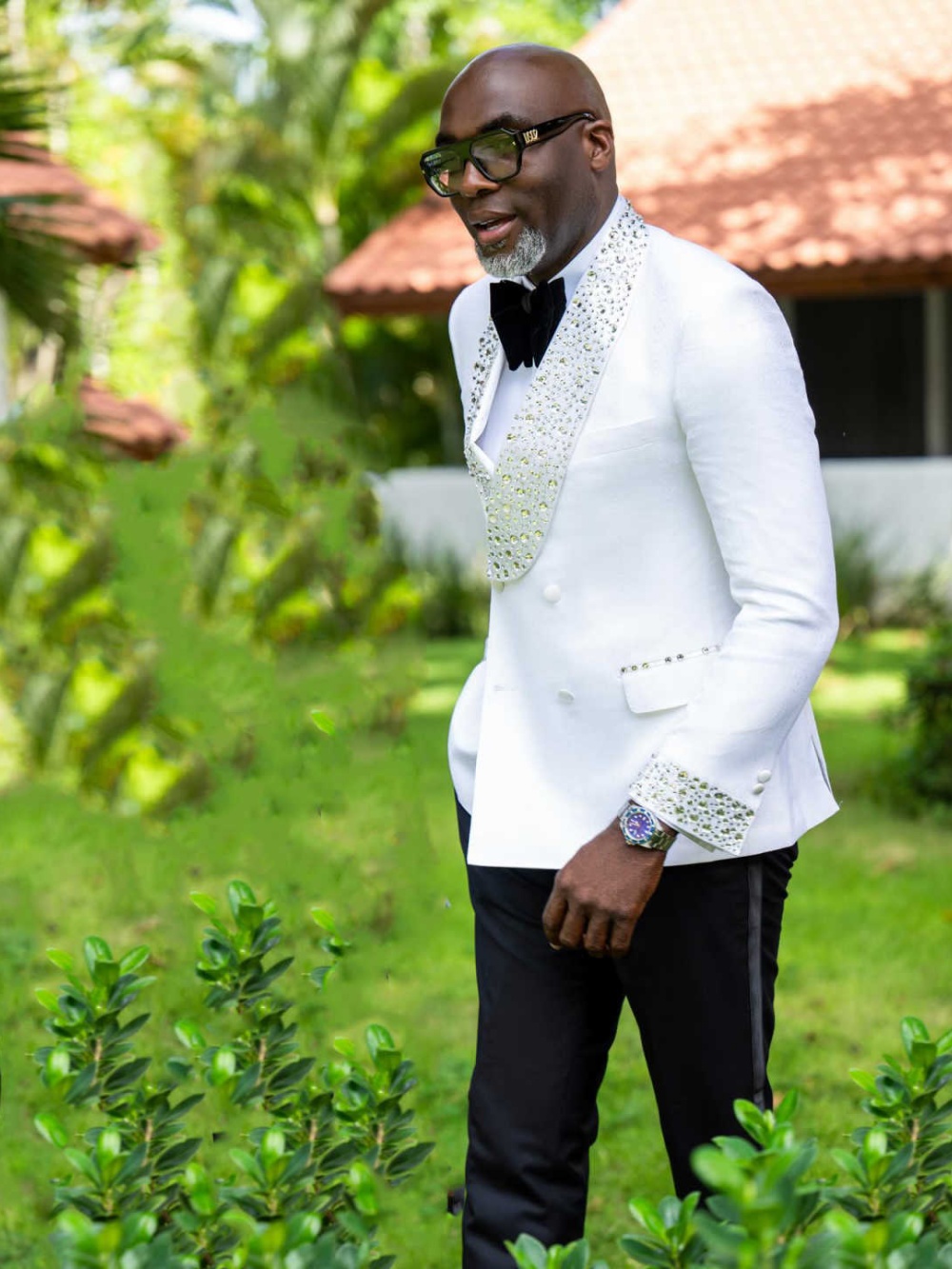 Exquisite Wedding Tuxedos Crystal 1 Piece Set White Jacket Men Suit Shawl Lapel Party Evening Groom Wear Blazers Customized