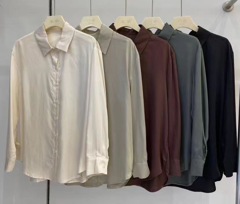 Women's Lightweight Rayon Satin Blouse - Elegant Luxury Fashion Top