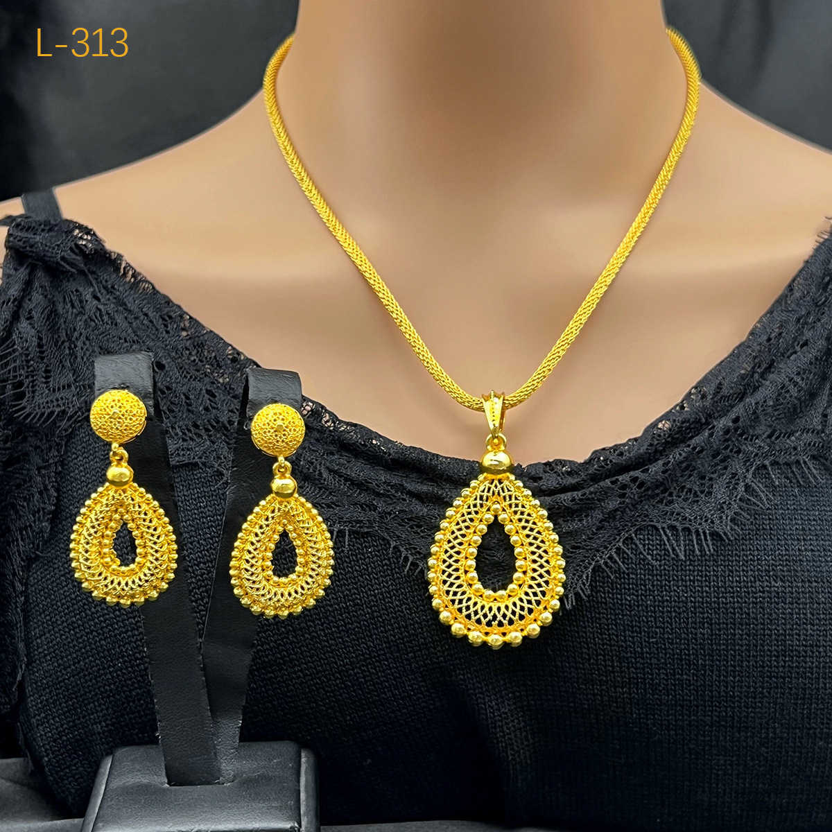 Gold imitation necklace and earrings set - Indian bride necklace - Vietnamese gold-plated two-piece set X251114
