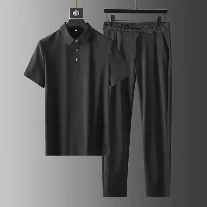 The latest polo collar suit elastic ultra-thin speed dry ice silk short sleeve two-piece high-end mens lapel suit 250409