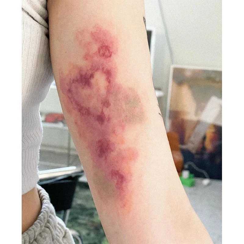 Heart Brushing Fake Tattoo Female Arm Art Scar Blood Sports Stadium Temporary Tattoo Waterproof Tattoo Temporary Role PlayXJ25414