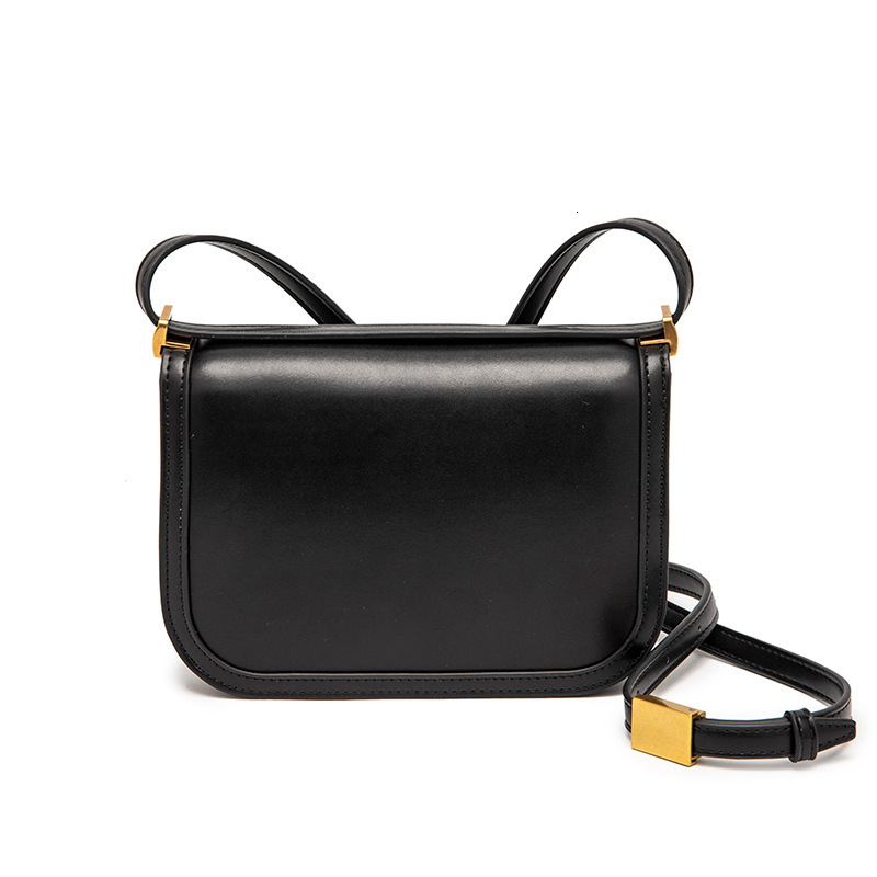 Chocolate Colored Tofu Metal Buckle Shoulder Bag, Women's New Fashionable Flip Up Underarm Bag Trend