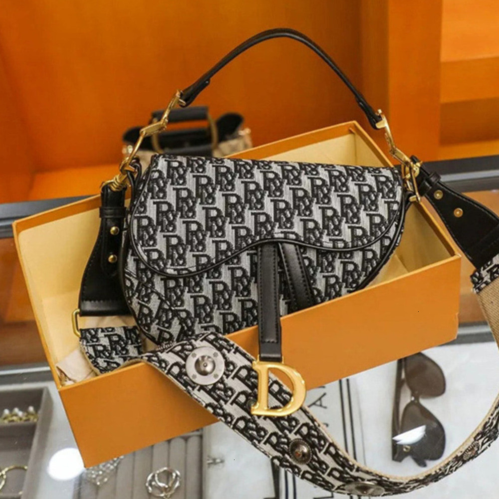 Shoulder Purse Handbag Tote Fashion Crossbody Black Saddle Bag Designer 2025 Women's Daily Hundreds 7018